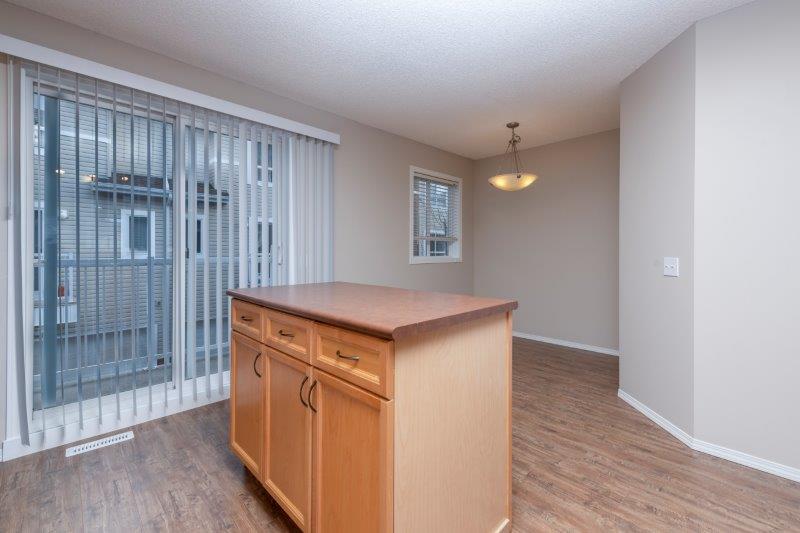 93 Tuscany Court Northwest, Calgary, 2 Bedrooms Bedrooms, ,2.5 BathroomsBathrooms,Condos/Townhouses,For Rent,Mosaic Mercado,93 Tuscany Court Northwest,2153