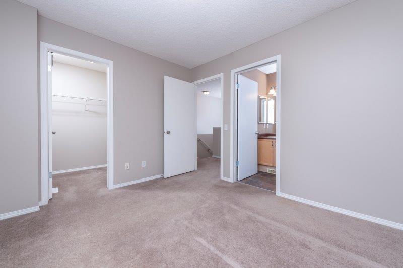 93 Tuscany Court Northwest, Calgary, 2 Bedrooms Bedrooms, ,2.5 BathroomsBathrooms,Condos/Townhouses,For Rent,Mosaic Mercado,93 Tuscany Court Northwest,2153