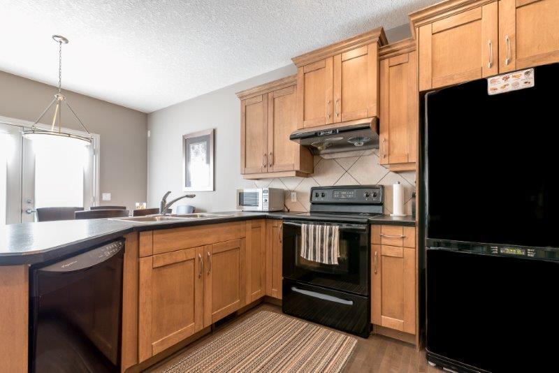 1077 Kincora Drive Northwest, Calgary, 3 Bedrooms Bedrooms, ,2.5 BathroomsBathrooms,Houses,Rented,1077 Kincora Drive Northwest,1137