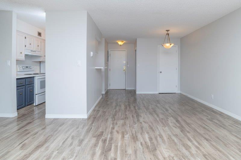 5, 722 4A Street NW, Calgary, 2 Bedrooms Bedrooms, ,1 BathroomBathrooms,Condos/Townhouses,For Rent,Regal Court,5, 722 4A Street NW,2333