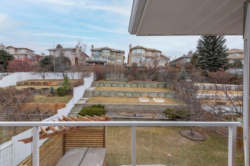 2759 Signal Hill Drive SW, Calgary, 3 Bedrooms Bedrooms, ,3 BathroomsBathrooms,Houses,For Rent,2759 Signal Hill Drive SW,2355