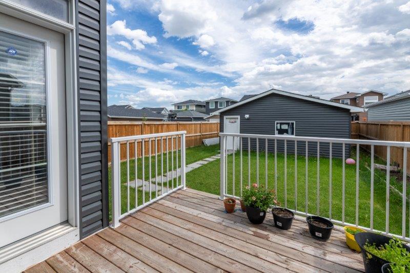 117 Redstone Park Northeast, Calgary, 3 Bedrooms Bedrooms, ,2.5 BathroomsBathrooms,Condos/Townhouses,Rented,117 Redstone Park Northeast,2491