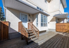57 Millrose Place Southwest, Calgary, 3 Bedrooms Bedrooms, ,2.5 BathroomsBathrooms,Condos/Townhouses,Rented,Millrose Place,57 Millrose Place Southwest,2569