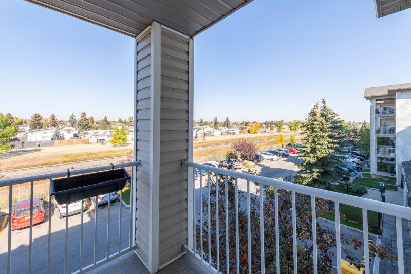 313, 1717 60 St SE, Calgary, 1.5 Bedrooms Bedrooms, ,1 BathroomBathrooms,Condos/Townhouses,For Rent,Elliston Park,313, 1717 60 St SE,2571