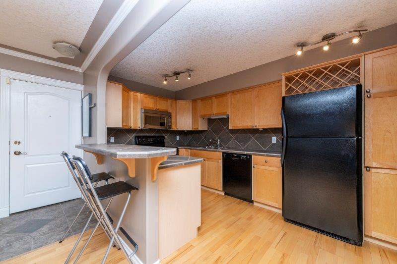 104, 343 4 Avenue Northeast, Calgary, 2 Bedrooms Bedrooms, ,1 BathroomBathrooms,Condos/Townhouses,For Rent,104, 343 4 Avenue Northeast,2574