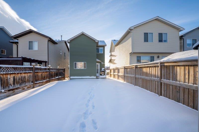 69 Auburn Bay Green SE, Calgary, 3 Bedrooms Bedrooms, ,2.5 BathroomsBathrooms,Houses,Rented,69 Auburn Bay Green SE,2624