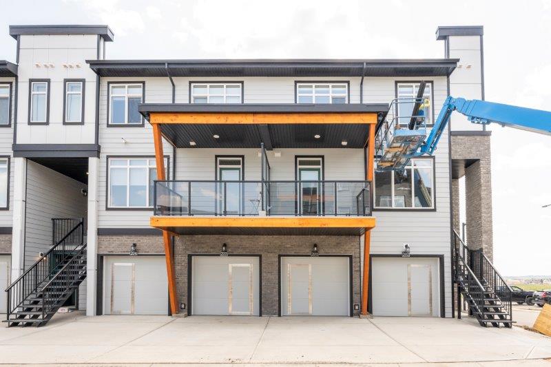 201, 414 Seton Passage SE, Calgary, 2 Bedrooms Bedrooms, ,2.5 BathroomsBathrooms,Condos/Townhouses,For Rent,The Focus,201, 414 Seton Passage SE,2719