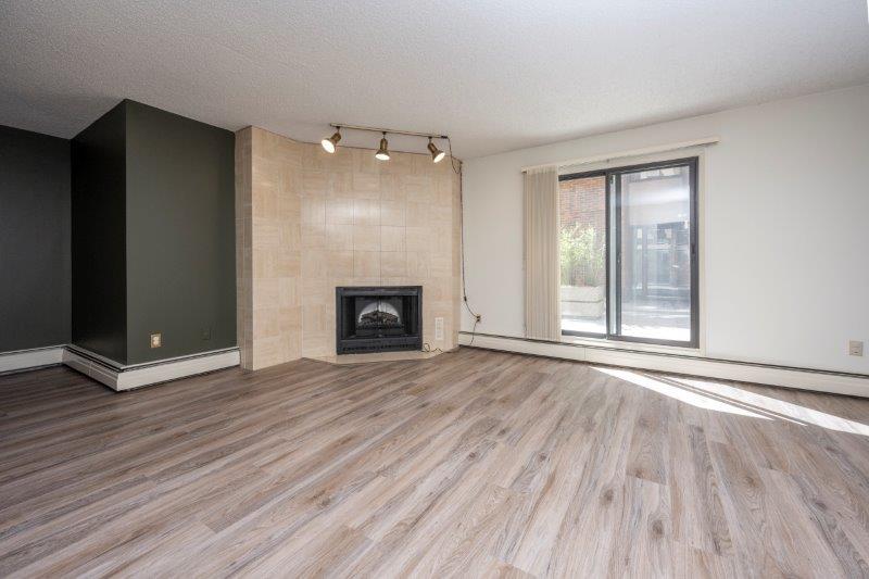 103, 220 26 Avenue Southwest, Calgary, 2 Bedrooms Bedrooms, ,2 BathroomsBathrooms,Condos/Townhouses,Rented,River's Edge,103, 220 26 Avenue Southwest,2733