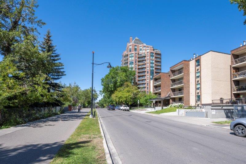 103, 220 26 Avenue Southwest, Calgary, 2 Bedrooms Bedrooms, ,2 BathroomsBathrooms,Condos/Townhouses,Rented,River's Edge,103, 220 26 Avenue Southwest,2733