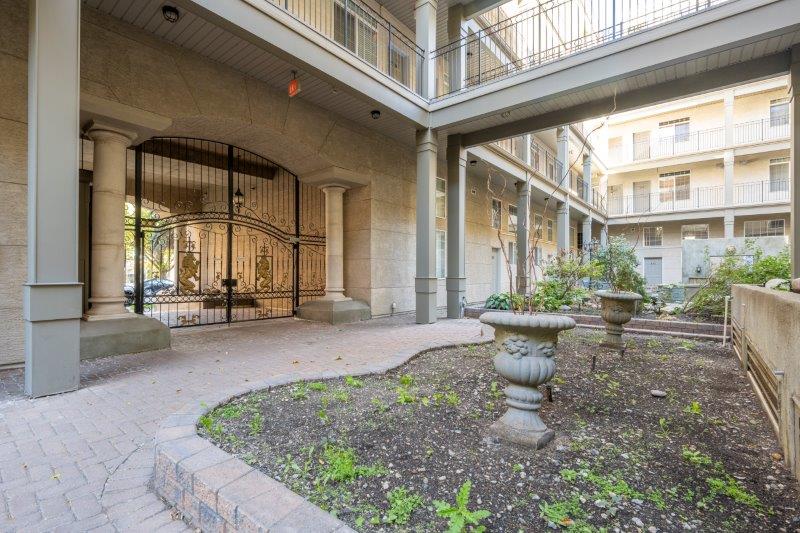 208, 527 15 Avenue SW, Calgary, 2 Bedrooms Bedrooms, ,2 BathroomsBathrooms,Condos/Townhouses,For Rent,Conservatory,208, 527 15 Avenue SW,2735