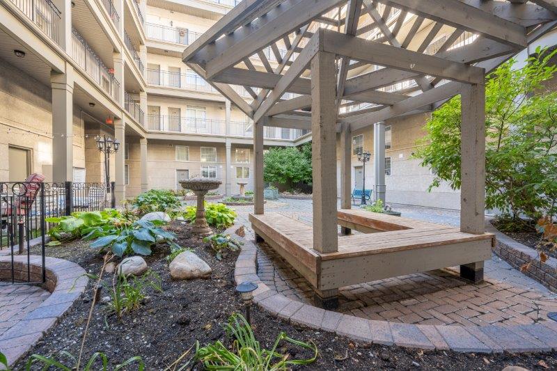 208, 527 15 Avenue SW, Calgary, 2 Bedrooms Bedrooms, ,2 BathroomsBathrooms,Condos/Townhouses,For Rent,Conservatory,208, 527 15 Avenue SW,2735