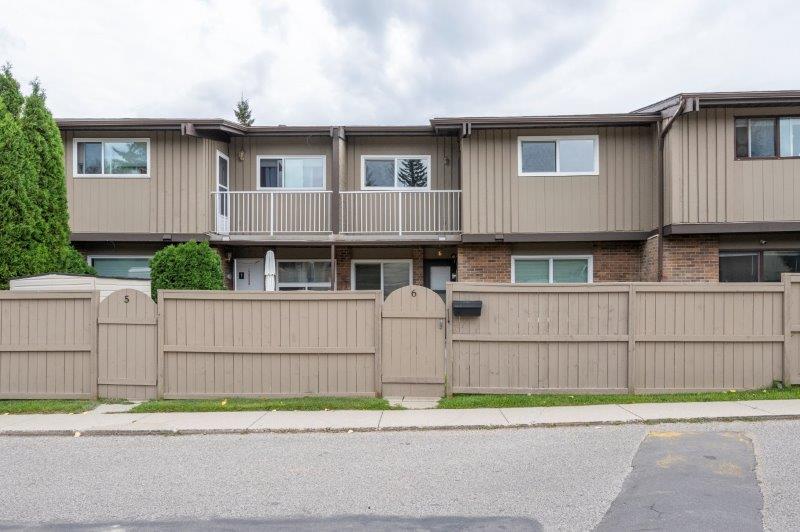 6, 1055 72 Avenue Northwest, Calgary, 2 Bedrooms Bedrooms, ,1 BathroomBathrooms,Condos/Townhouses,For Rent,Huntington Ridge,6, 1055 72 Avenue Northwest,2739