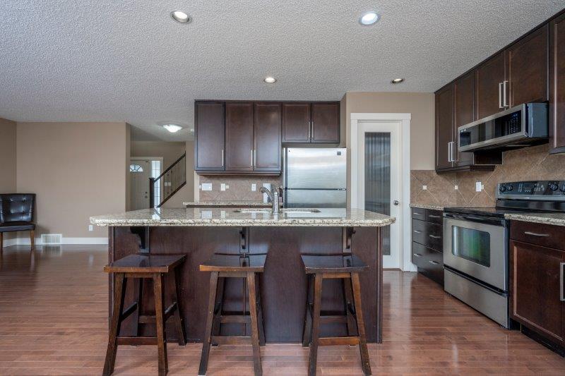 95 Silverado Range Heights Southwest, Calgary, 4 Bedrooms Bedrooms, ,3.5 BathroomsBathrooms,Houses,For Rent,95 Silverado Range Heights Southwest,2754