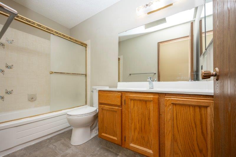 83 Beacham Way NW, Calgary, 3 Bedrooms Bedrooms, ,2 BathroomsBathrooms,Houses,For Rent,83 Beacham Way NW,2856