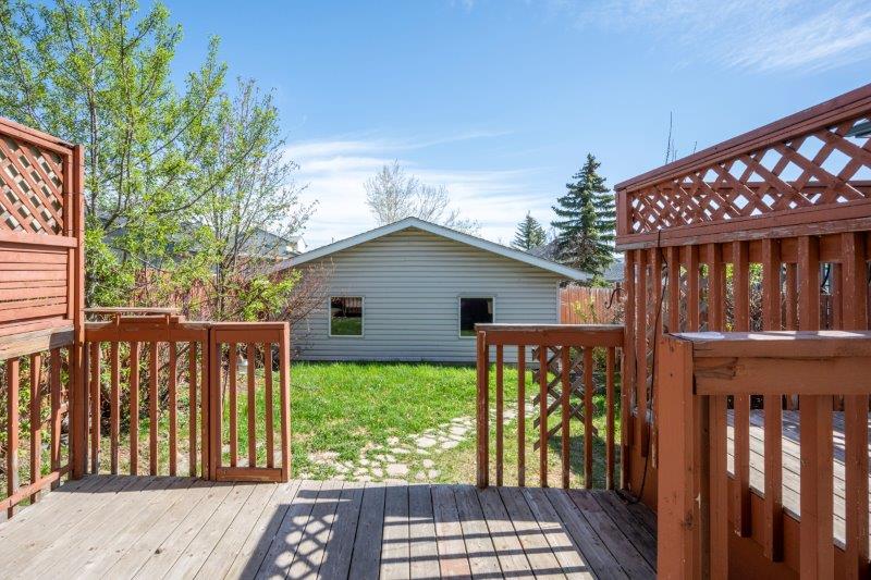 40 Country Hills Terrace NW, Calgary, 3 Bedrooms Bedrooms, ,1.5 BathroomsBathrooms,Houses,For Rent,40 Country Hills Terrace NW,2909