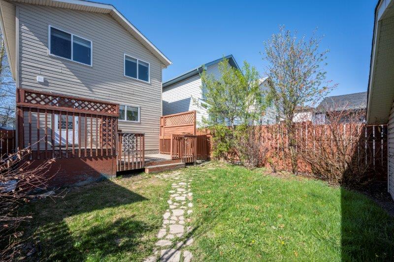 40 Country Hills Terrace NW, Calgary, 3 Bedrooms Bedrooms, ,1.5 BathroomsBathrooms,Houses,For Rent,40 Country Hills Terrace NW,2909