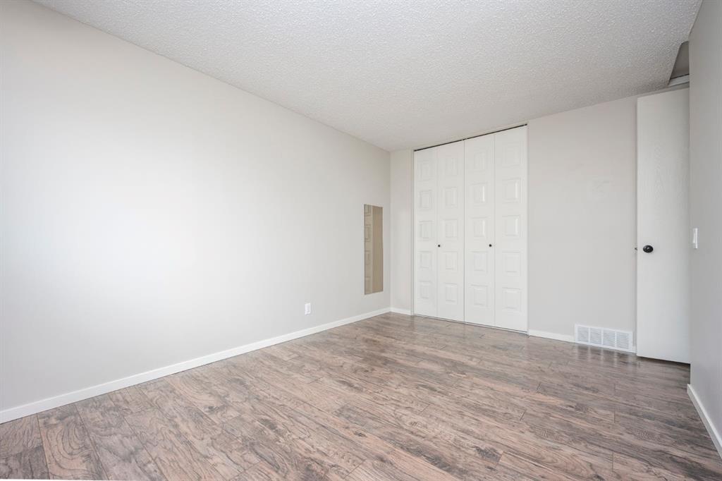 77 Edgeford Way NW, Calgary, 3 Bedrooms Bedrooms, ,1 BathroomBathrooms,Houses,Sold,2915