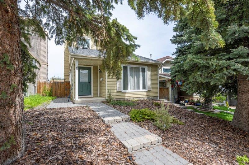 20 Strathearn Crescent SW, Calgary, 3 Bedrooms Bedrooms, ,2.5 BathroomsBathrooms,Houses,Rented,20 Strathearn Crescent SW,2917