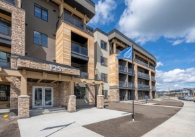 315, 125 Wolf Hollow Crescent Southeast, Calgary, 2 Bedrooms Bedrooms, ,1 BathroomBathrooms,Condos/Townhouses,Rented,Bow360,315, 125 Wolf Hollow Crescent Southeast,2928