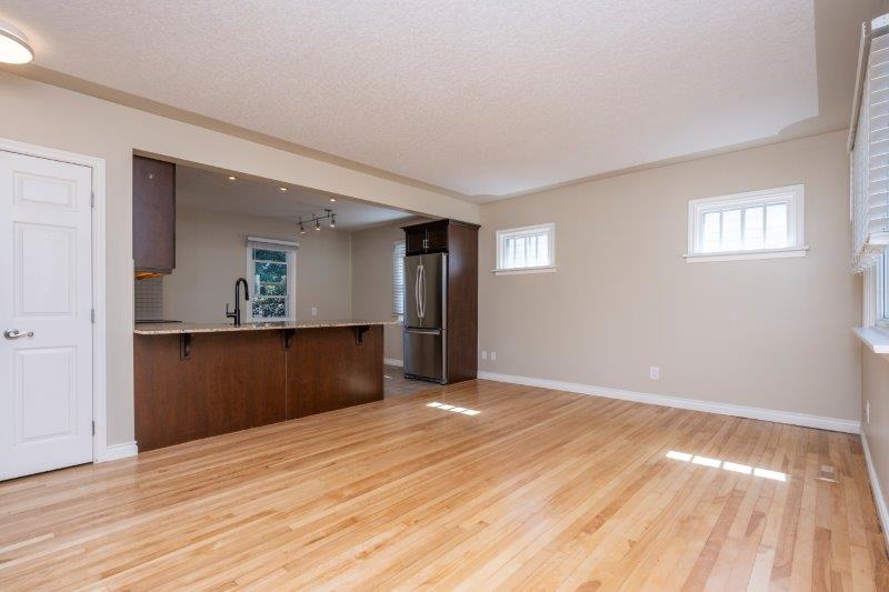 1422 11 Ave SE, Calgary, 4 Bedrooms Bedrooms, ,2 BathroomsBathrooms,Houses,Rented,1422 11 Ave SE,2935