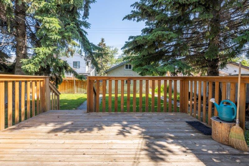 1422 11 Ave SE, Calgary, 4 Bedrooms Bedrooms, ,2 BathroomsBathrooms,Houses,Rented,1422 11 Ave SE,2935