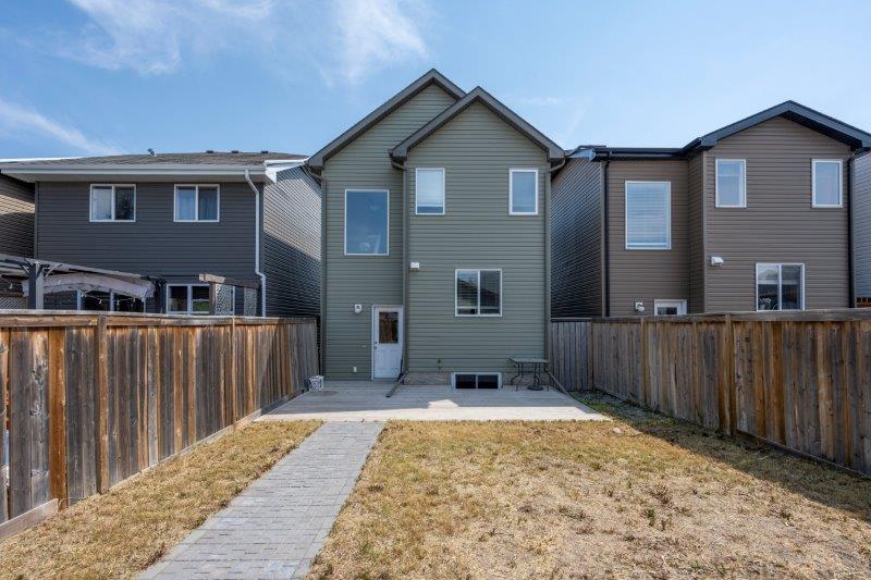 38 Auburn Bay View SE, Calgary, 3 Bedrooms Bedrooms, ,2.5 BathroomsBathrooms,Houses,For Rent,38 Auburn Bay View SE,2946