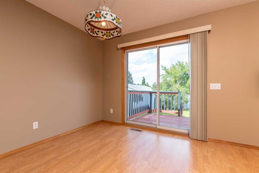 34 River Rock Way SE, Calgary, 3 Bedrooms Bedrooms, ,2 BathroomsBathrooms,Houses,Sold,2950