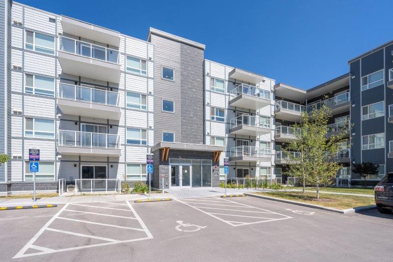 101, 80 Carrington Plaza NW, Calgary, 2 Bedrooms Bedrooms, ,2 BathroomsBathrooms,Condos/Townhouses,For Rent,Carrington Square,101, 80 Carrington Plaza NW,2955