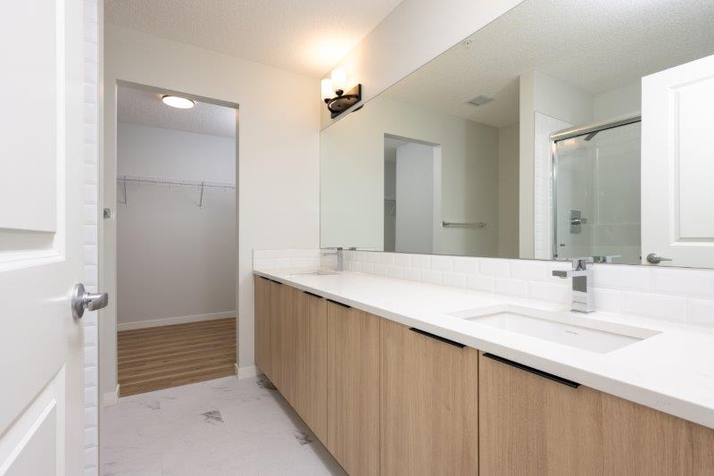 101, 80 Carrington Plaza NW, Calgary, 2 Bedrooms Bedrooms, ,2 BathroomsBathrooms,Condos/Townhouses,For Rent,Carrington Square,101, 80 Carrington Plaza NW,2955