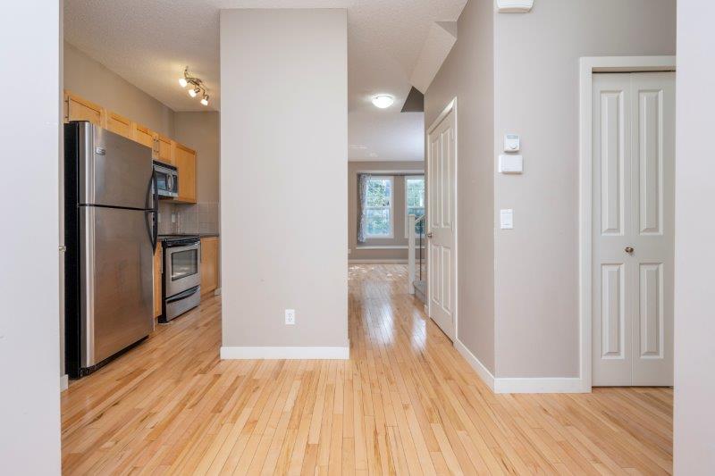 901, 155 Silverado Skies Link Southwest, Calgary, 3 Bedrooms Bedrooms, ,2.5 BathroomsBathrooms,Condos/Townhouses,Rented,Silver sky Court,901, 155 Silverado Skies Link Southwest,2962