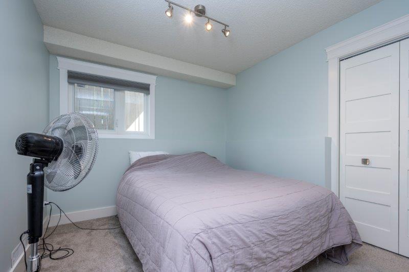 126 38A Avenue Southwest, Calgary, 3 Bedrooms Bedrooms, ,1.5 BathroomsBathrooms,Houses,Rented,126 38A Avenue Southwest,2965