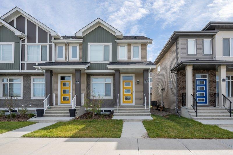 213 Carrington Blvd NW, Calgary, 3 Bedrooms Bedrooms, ,2.5 BathroomsBathrooms,Condos/Townhouses,Rented,213 Carrington Blvd NW,2966