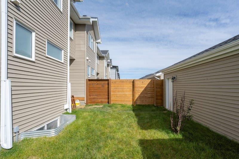 213 Carrington Blvd NW, Calgary, 3 Bedrooms Bedrooms, ,2.5 BathroomsBathrooms,Condos/Townhouses,Rented,213 Carrington Blvd NW,2966