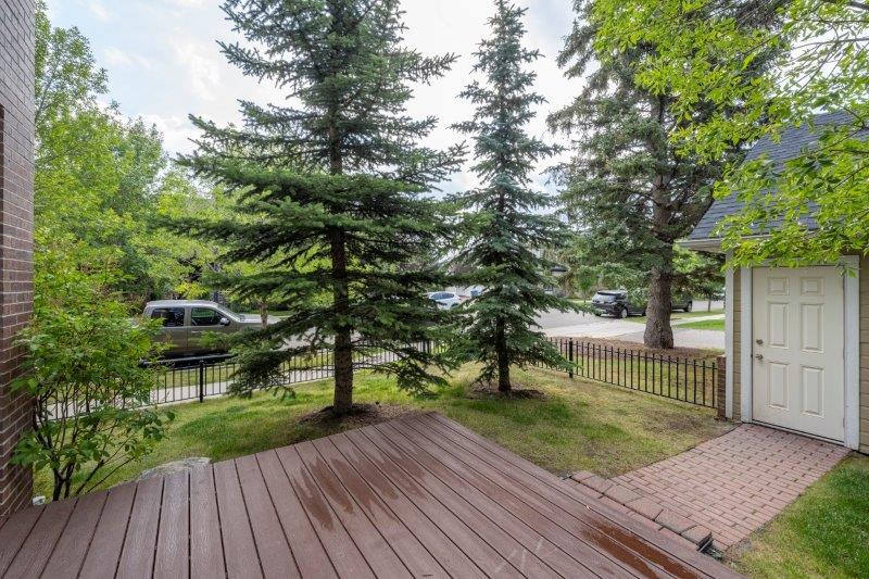 2801 Dallaire Ave SW, Calgary, 4 Bedrooms Bedrooms, ,3.5 BathroomsBathrooms,Condos/Townhouses,For Rent,2801 Dallaire Ave SW,2971