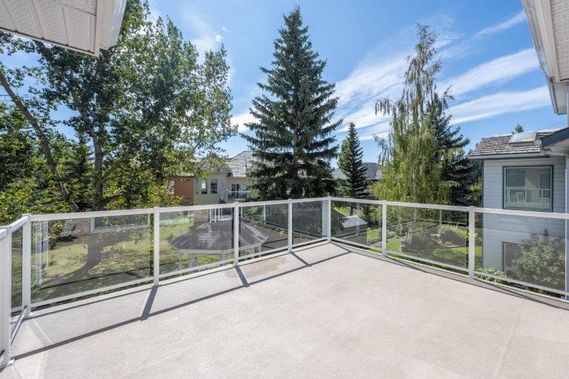 162 Schiller Crescent NW, Calgary, 4 Bedrooms Bedrooms, ,3.5 BathroomsBathrooms,Houses,For Rent,162 Schiller Crescent NW,2975