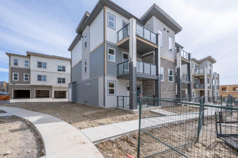 25, 2117 81 Street Southwest, Calgary, 2 Bedrooms Bedrooms, ,2 BathroomsBathrooms,Condos/Townhouses,Rented,25, 2117 81 Street Southwest,2976