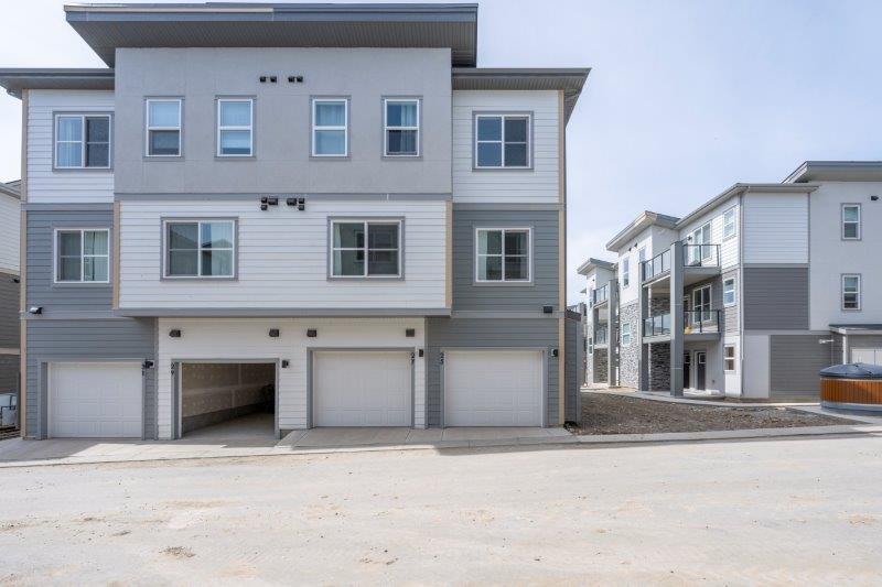 25, 2117 81 Street Southwest, Calgary, 2 Bedrooms Bedrooms, ,2 BathroomsBathrooms,Condos/Townhouses,Rented,25, 2117 81 Street Southwest,2976