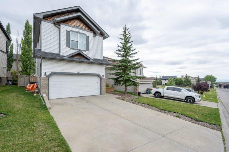 329 Rockyspring Circle NW, Calgary, 4 Bedrooms Bedrooms, ,3.5 BathroomsBathrooms,Houses,For Rent,329 Rockyspring Circle NW,2986