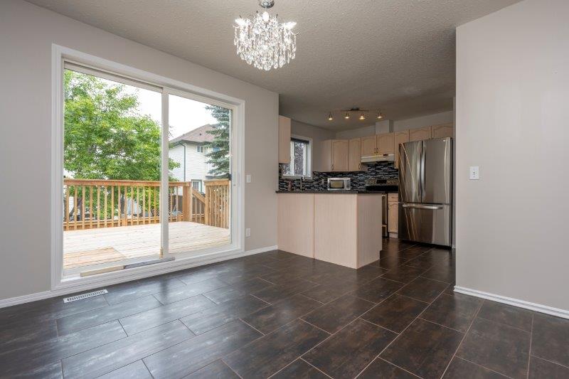 33, 49 Rocky Ridge Gate Northwest, Calgary, 2 Bedrooms Bedrooms, ,2.5 BathroomsBathrooms,Condos/Townhouses,For Rent,The Edge At Rocky Ridge Ranch ,33, 49 Rocky Ridge Gate Northwest,2987