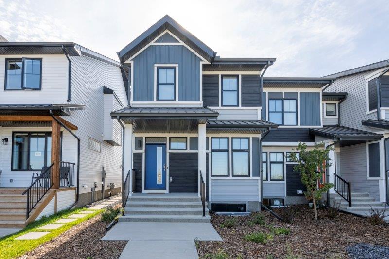 303 Union Ave SE, Calgary, 3 Bedrooms Bedrooms, ,2.5 BathroomsBathrooms,Houses,For Rent,303 Union Ave SE,2998