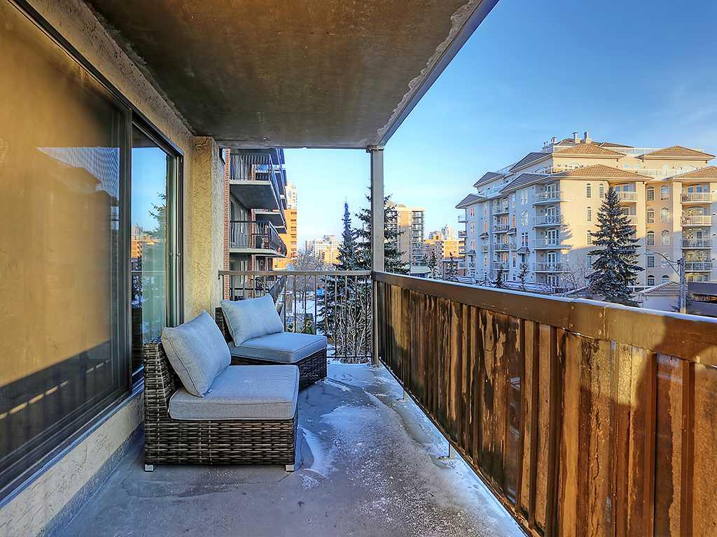 301, 1334 12 Ave SW, Calgary, 2 Bedrooms Bedrooms, ,1 BathroomBathrooms,Condos/Townhouses,Sold,The Ravenwood,3,3004