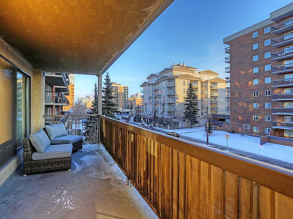 301, 1334 12 Ave SW, Calgary, 2 Bedrooms Bedrooms, ,1 BathroomBathrooms,Condos/Townhouses,Sold,The Ravenwood,3,3004