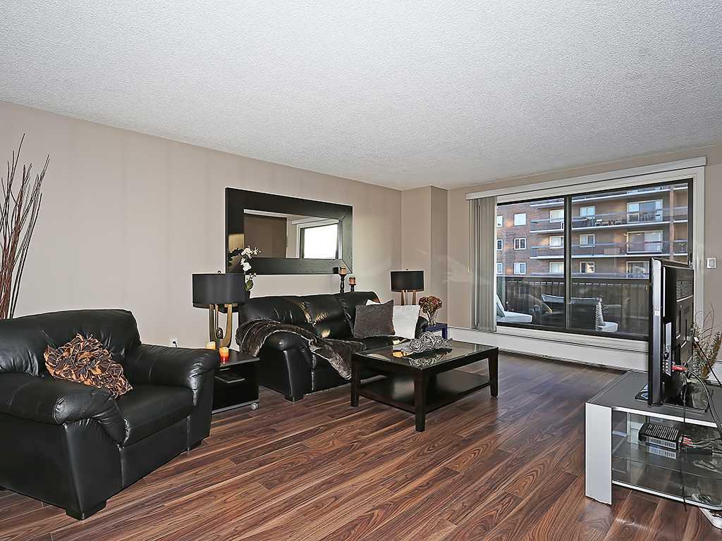 301, 1334 12 Ave SW, Calgary, 2 Bedrooms Bedrooms, ,1 BathroomBathrooms,Condos/Townhouses,Sold,The Ravenwood,3,3004