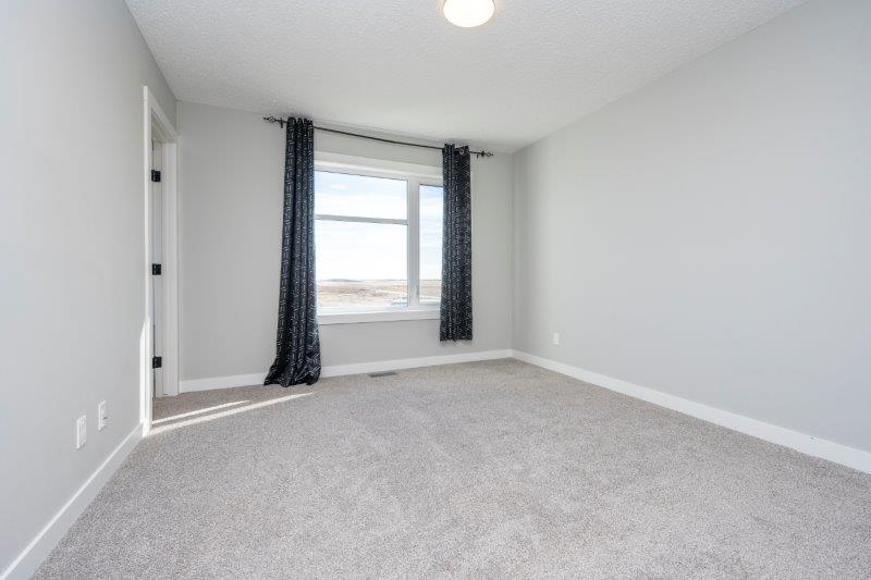 20901 Main Street Southeast, Calgary, 3 Bedrooms Bedrooms, ,2.5 BathroomsBathrooms,Houses,For Rent,20901 Main Street Southeast,3030