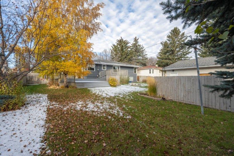 2838 26 Street Southwest, Calgary, 3 Bedrooms Bedrooms, ,2.5 BathroomsBathrooms,Houses,For Rent,2838 26 Street Southwest,3037