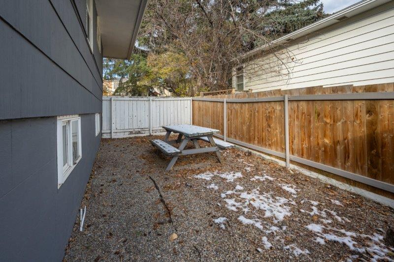 2838 26 Street Southwest, Calgary, 3 Bedrooms Bedrooms, ,2.5 BathroomsBathrooms,Houses,For Rent,2838 26 Street Southwest,3037