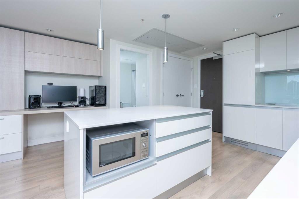 1108, 1122 3 Street SE, Calgary, 1 Bedroom Bedrooms, ,1 BathroomBathrooms,Condos/Townhouses,For Sale,The Guardian,11,3044