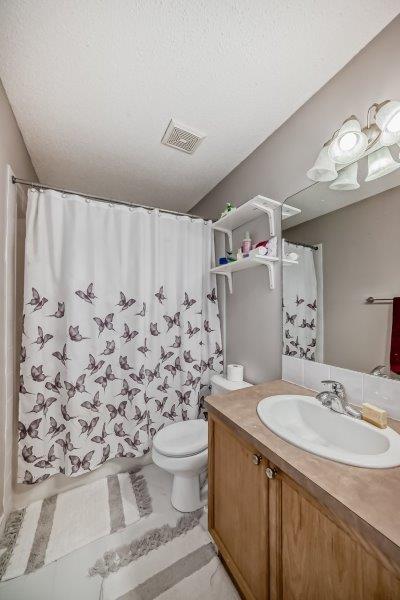 19 Cougar Ridge Link SW, Calgary, 3.5 Bedrooms Bedrooms, ,2.5 BathroomsBathrooms,Houses,For Rent,19 Cougar Ridge Link SW,3045