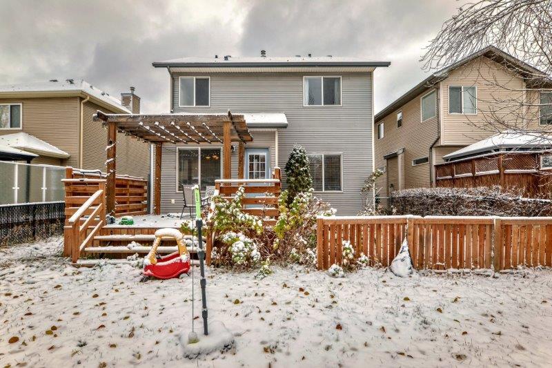 19 Cougar Ridge Link SW, Calgary, 3.5 Bedrooms Bedrooms, ,2.5 BathroomsBathrooms,Houses,For Rent,19 Cougar Ridge Link SW,3045