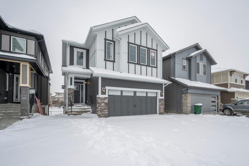 1021 Midtown Ave SW, Airdrie, 5 Bedrooms Bedrooms, ,4 BathroomsBathrooms,Houses,For Rent,1021 Midtown Ave SW,3064